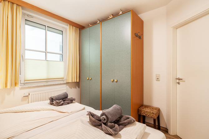 Ferienwohnung in Niendorf/Ostsee - Residenz Niendorf mit Meerblick - Schlafzimmer