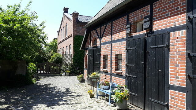 Ferienwohnung in Fehmarn OT Petersdorf - Gästehaus Nielson, Terrassenwohnung Sommerwind mit Garten - Bild 19