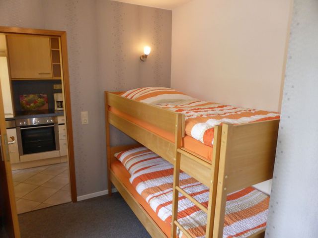 Ferienwohnung in Fehmarn OT Presen - "Ferienhof Rie&szlig;en" Wei&szlig;es Haus Nr. 33 - Bild 4