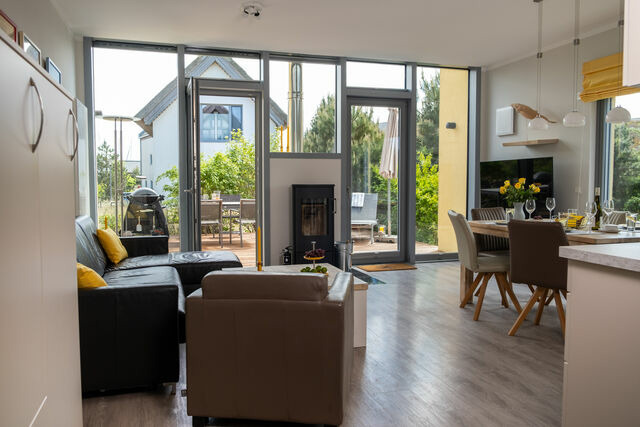 Ferienhaus in Heiligenhafen - Ostsee - Reetdachhaus Nr. 7 "Haddock" im Strand Resort - Bild 2