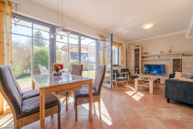 Ferienwohnung in Ostseeheilbad Zingst - Villa "Meereslust" , Whg. 1 - Bild 2