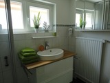Ferienwohnung in Dahme - FeWo"Am Deich", Box -Bett, Terrasse, eign . Garten. 70m zum Strand, Fahrradgarage - Bild 18