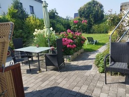 FeWo"Am Deich", Box -Bett, Terrasse, eign . Garten. 70m zum Strand, Fahrradgarage