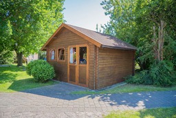 Piratenhof St&ouml;rtenbecker Gartenhaus