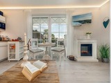 Ferienwohnung in Zingst - Villa Strandblick Ostseetraum direkt am Meer - Bild 1