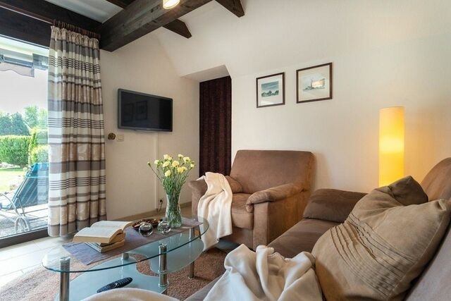 Ferienhaus in Gro&szlig;enbrode - "Am hohen Ufer", Reetdach-Haus "Ocean Breeze 136" - Bild 3