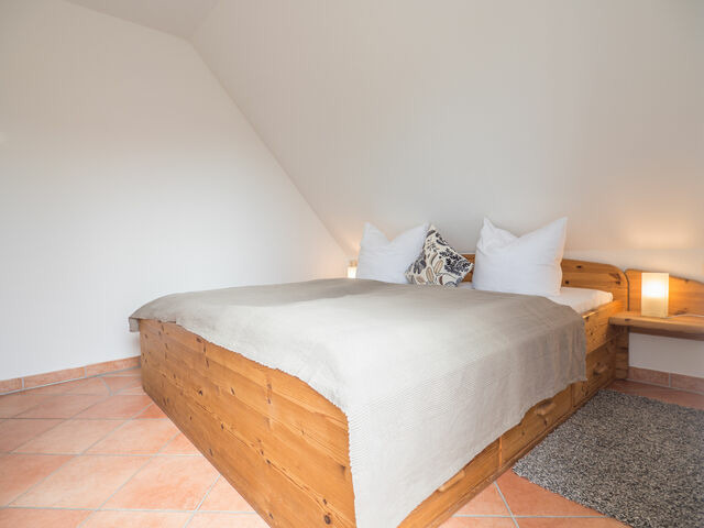 Ferienwohnung in Wiek - Kapit&auml;nshaus Kittler - Sehnsucht - FeWo 1.OG - DG - Bild 12