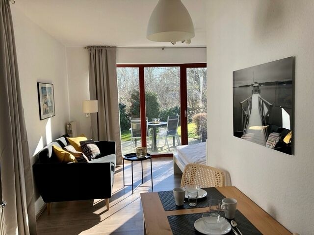 Ferienwohnung in Gustow - Ferienwohnung "Klaus St&ouml;rtebeker" mit Sonnenterrasse & Garten zwischen Strand, Wald und Wiese! - Bild 4