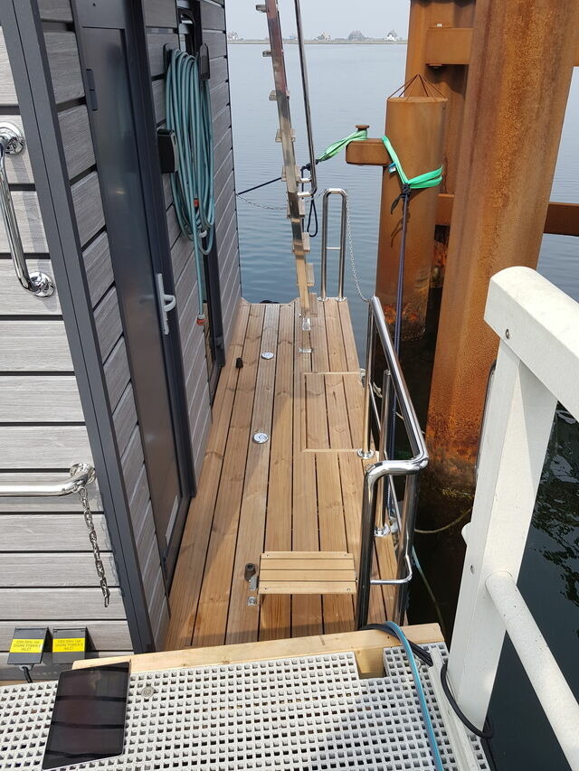 Ferienwohnung in Heiligenhafen - exclusives Hausboot "Tante Trost" - Bild 8
