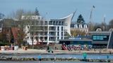 Ferienwohnung in Eckernförde - Apartment 29 "Heimathafen 29", Apartmenthaus Hafenspitze, Blickrichtung Innenstadt/Binnenhafen - Bild 1