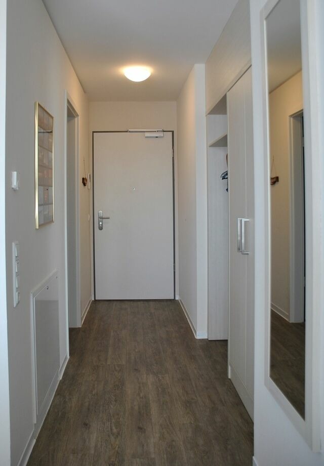 Ferienwohnung in Eckernförde - Apartment 29 "Heimathafen 29", Apartmenthaus Hafenspitze, Blickrichtung Innenstadt/Binnenhafen - Bild 20
