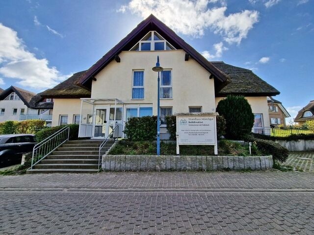 Ferienwohnung in Lobbe - Ferienwohnung 30 - Strandhaus Mönchgut - Endloser Sandstrand und das weite Meer - Bild 13