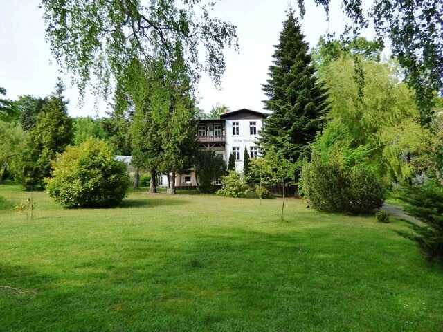 Ferienwohnung in Sellin - Gro&szlig;e Ferienwohnung Wa2 -100qm - im Erdgeschoss der Villa Walhall in einem park&auml;hnlichen Garten - Bild 22