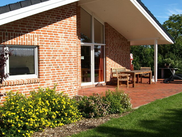 Ferienhaus in Fehmarn - Wellnesshaus "Welle" eingez&auml;unt - Bild 9