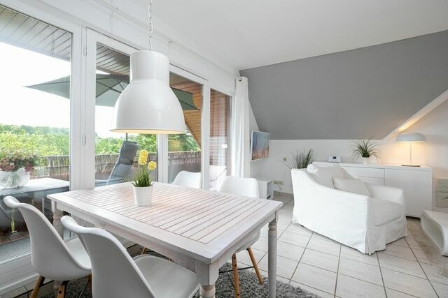 Ferienwohnung in Scharbeutz - White Lounge - Bild 12