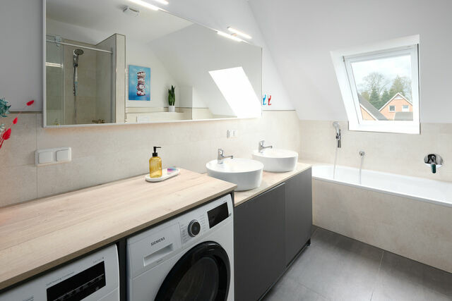 Ferienwohnung in Laboe - Art-Partments Pink Dream - Bild 20