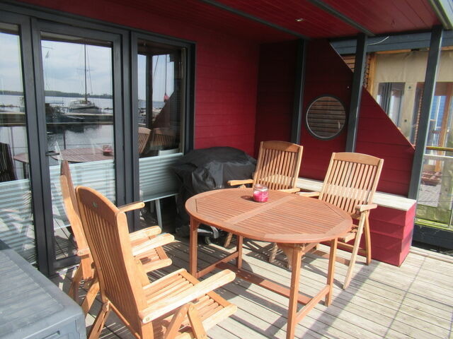 Ferienwohnung in Fehmarn OT Burgstaaken - Hausboot Kaddi`s Sunflower - Huus & Meer - Bild 3
