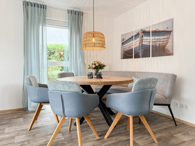 Ferienhaus in Niendorf/Ostsee - Vier Jahreszeiten - Bild 2