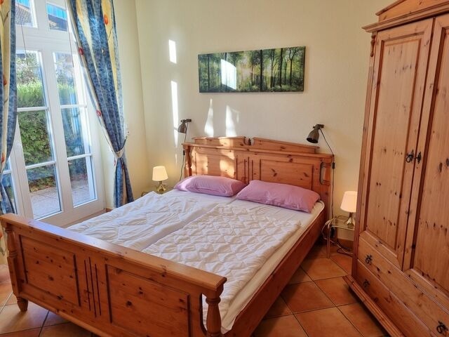 Ferienwohnung in K&uuml;hlungsborn - Waldhaus - 07-02 - Bild 2