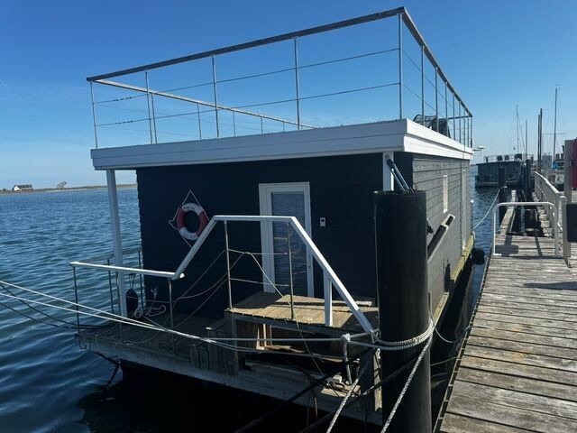 Ferienwohnung in Heiligenhafen-Ortm&uuml;hle Yachthafen - Hausboot Koje INE Huus & Meer - Bild 2