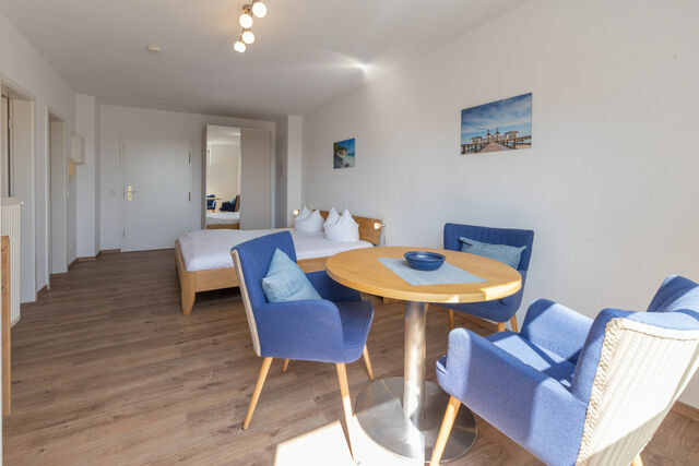 Ferienwohnung in Sellin - Strandgefl&uuml;ster - Bade- & Erlebniswelt t&auml;glich inklusive - Bild 5