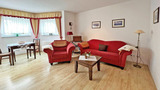 Ferienwohnung in G&ouml;hren - Villa Vivien, Ostsee H&uuml;hnergott App. 3 - Bade- & Erlebniswelt t&auml;glich inklusive - Bild 2