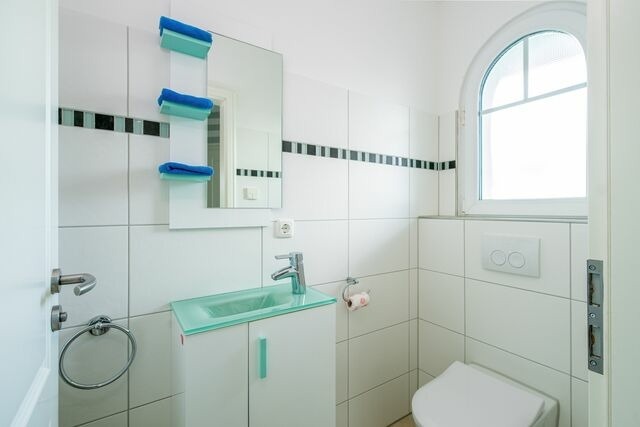 Ferienhaus in Lobbe - Ferienhaus "Stella Olivia" - Bild 17