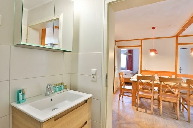 Ferienwohnung in Middelhagen - Ferienwohnung Salzwiesen mit eigenem Saunarohrhus - Bild 18